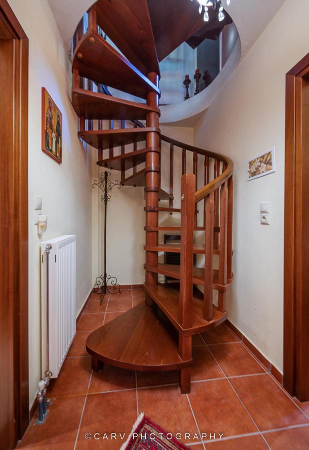 Livadi Cozy Villa Arachova Exterior photo